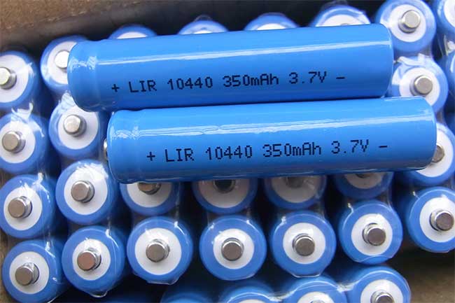 鋰電池生產車間濕度怎么控制？鋰電池車間用除濕機