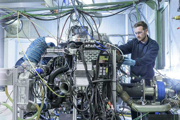 除濕機(jī)對發(fā)動機(jī)試驗室的濕度控制_除濕機(jī)廠家